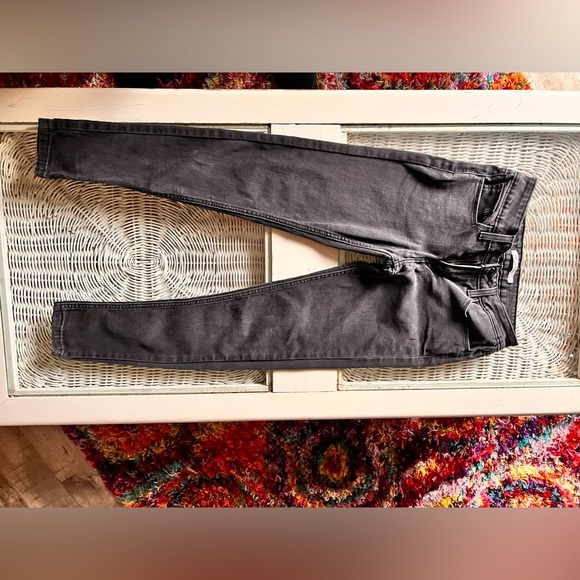 Levi’s 535 size 27 back skinny jeans - Picture 1 of 10